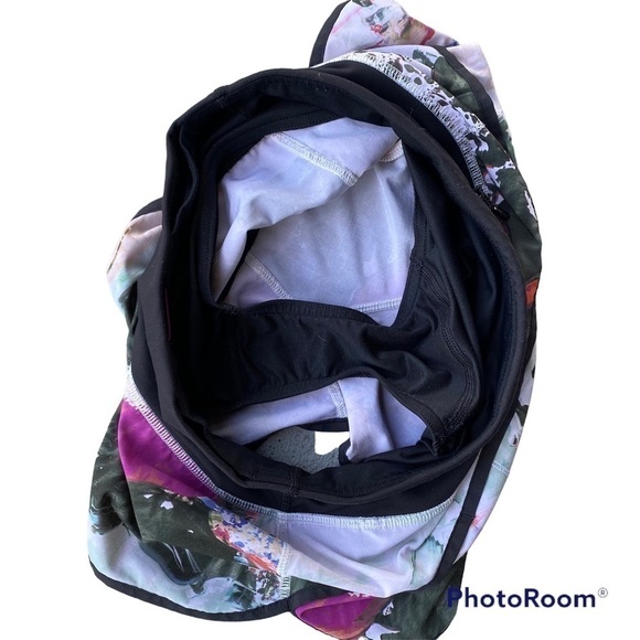 Lululemon Run Speed Short  Pigment Wave Multi / Black - Size 4 - Picture 4 of 6